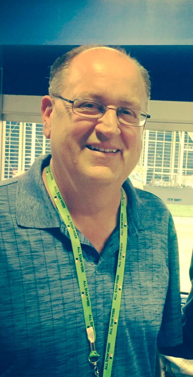 Ben_ESPN's tweet photo. Hard to believe it’s been six years. Keep watching over us, Dad. @nickcafardo https://t.co/N0t7X5Pwrz