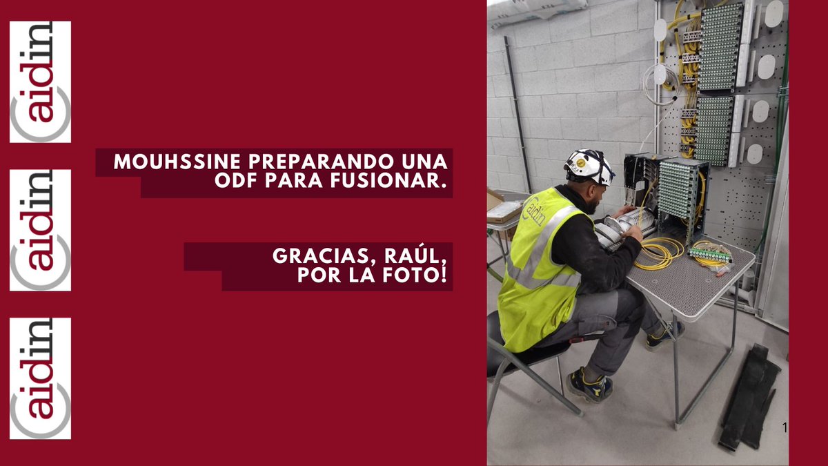 Mouhssine preparando una ODF para fusionar.
Gracias, Raúl, por la foto! 
#aidin #business #tecnologia #construccion #tech #ingenieria #electronica #servicio #data #cable #fibraoptica #wire #wireless #telecomunicaciones #cabling #design #trabajoenequipo #IT #FO #cableado #ODF