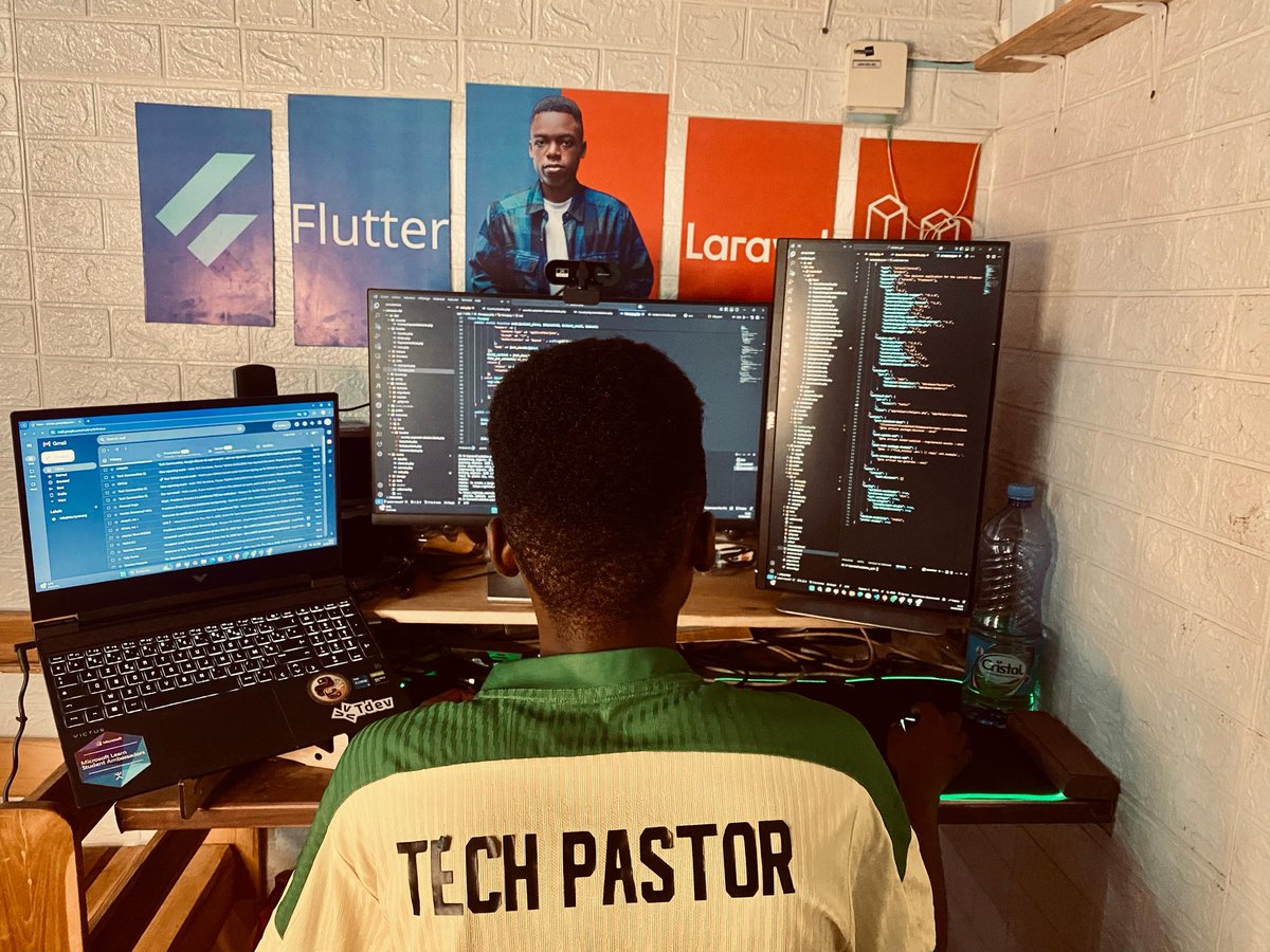 docteur_parfait's tweet image. On my way #techPastor