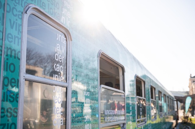 12. marec 🕕 Xcenter 📷 Vabljeni na predstavitev turističnih programov "GO! outdoor 2025: ko kultura na Goriškem postane aktivna" in možnosti za sodelovanje. #go2025 #GoBorderless #outdoor #ifeelsLOVEnia