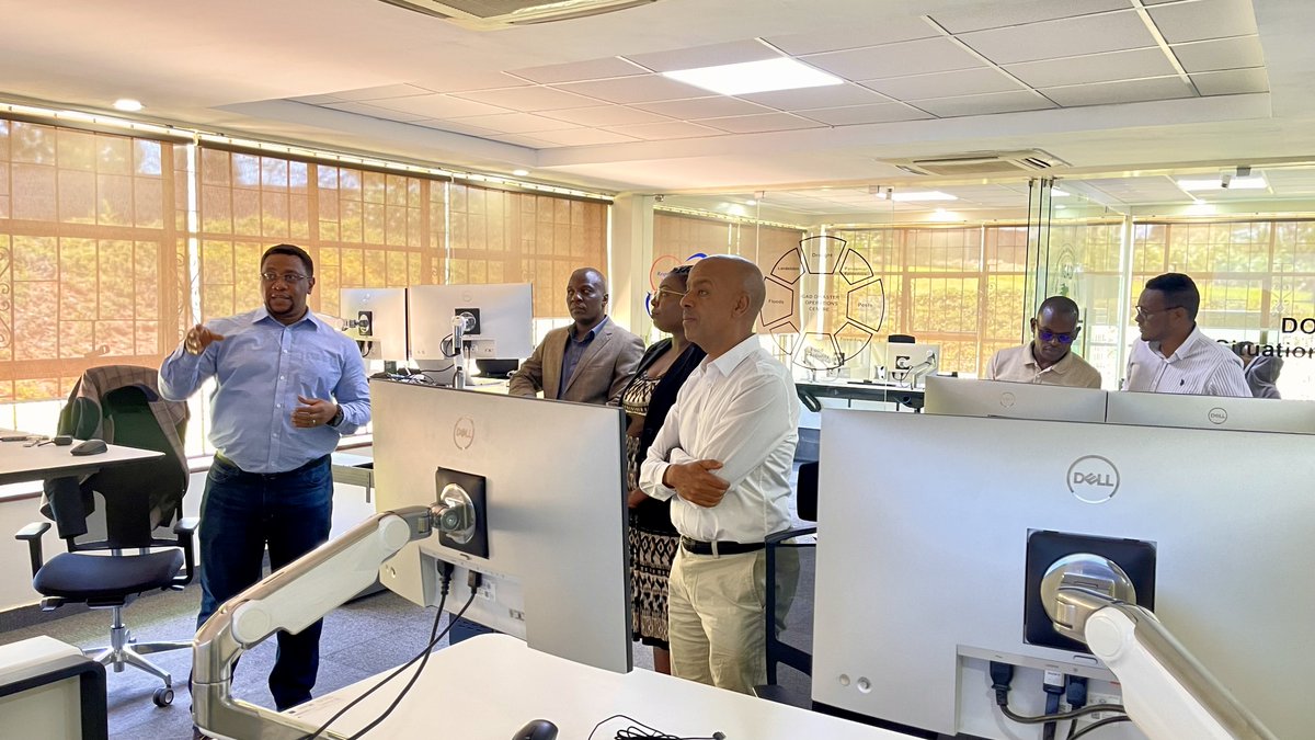 🤝 Strengthening Partnerships for Climate Resilience: This week, the ICPAC team welcomed representatives from <a href="/IWMI_/">IWMI</a>  to our office. We had great discussions on enhancing collaboration for climate resilience, anticipatory action, and sustainable water management in the region.