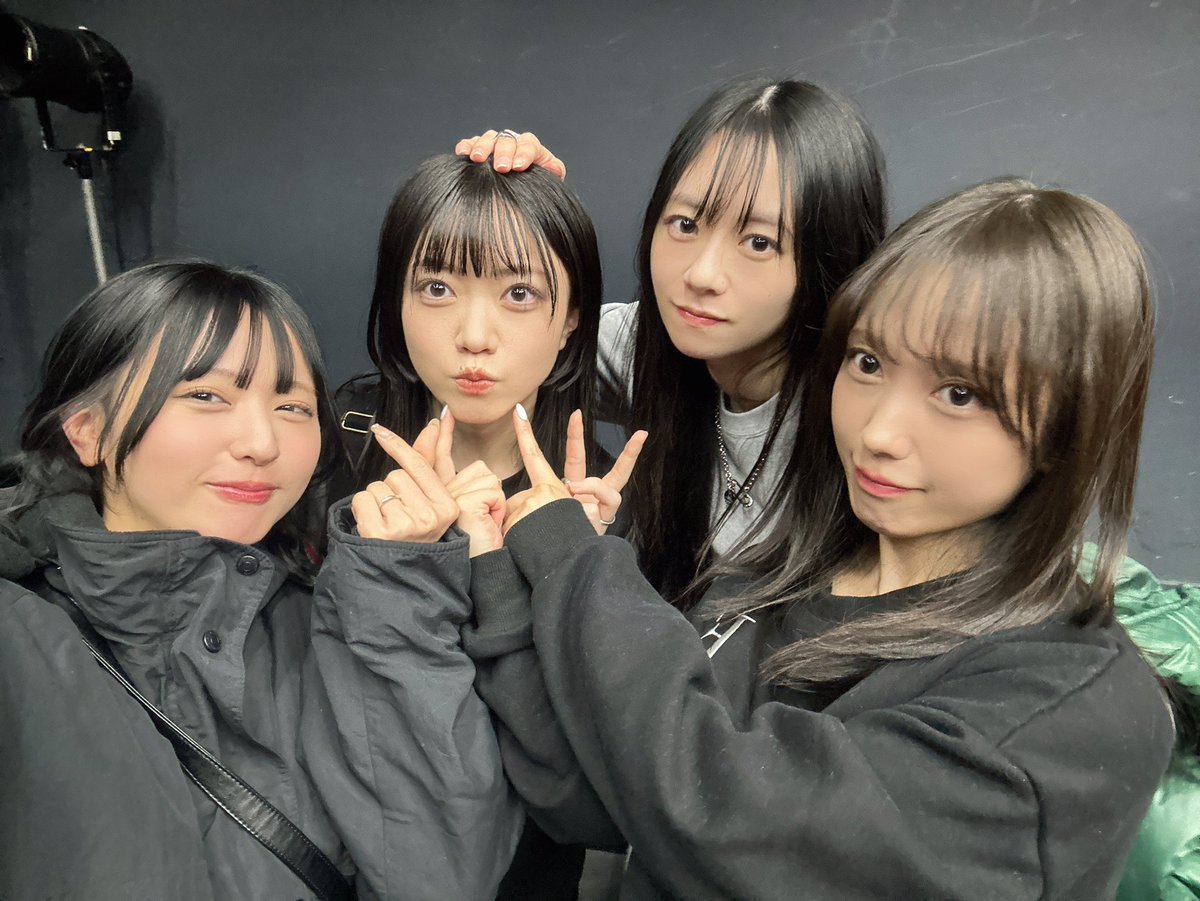 やばっ。嬉しいとエモいが押し寄せてきた。
未だに好きです。ずっと。