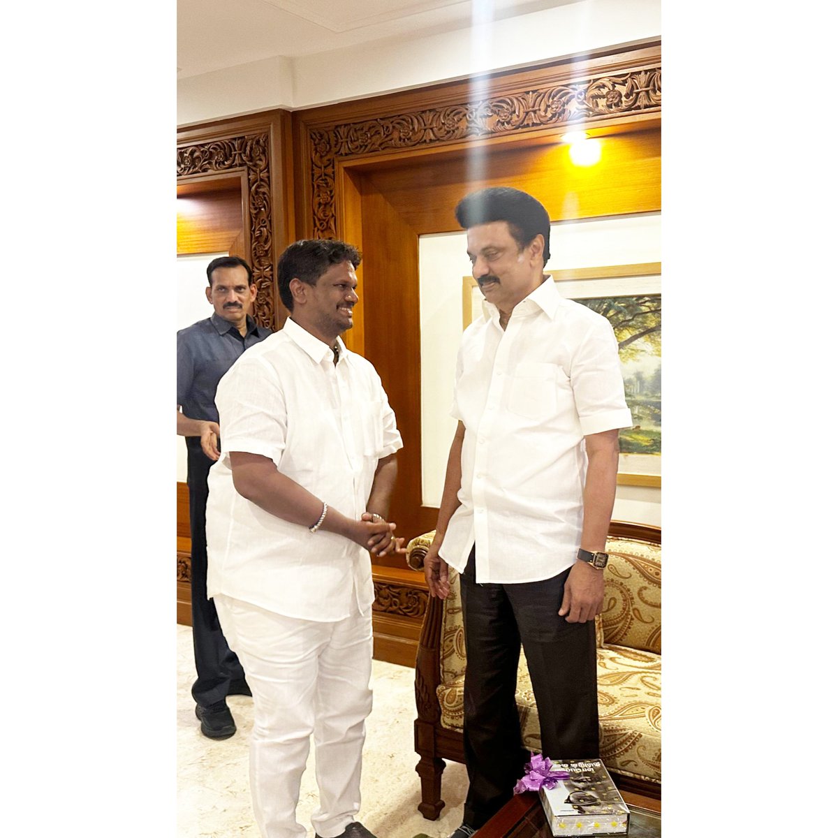 L Sambath MLA (@lsambath_mla) on Twitter photo இன்று புதுச்சேரி மாநிலத்திற்கு பல்வேறு நிகழ்ச்சியில் பங்கேற்க வருகை தந்திருந்த திராவிட முன்னேற்றக் கழகத்தின் தலைவரும், தமிழ் நாட்டின் மாண்புமிகு முதல்வர், திராவிட மாடல் நாயகன், தலைவர் தளபதியார் <a href="/mkstalin/">M.K.Stalin</a> அவர்கள் மரியாதை நிமித்தமாக சந்தித்த தருணம். இன்று புதுச்சேரி மாநிலத்திற்கு பல்வேறு நிகழ்ச்சியில் பங்கேற்க வருகை தந்திருந்த திராவிட முன்னேற்றக் கழகத்தின் தலைவரும், தமிழ் நாட்டின் மாண்புமிகு முதல்வர், திராவிட மாடல் நாயகன், தலைவர் தளபதியார் <a href="/mkstalin/">M.K.Stalin</a> அவர்கள் மரியாதை நிமித்தமாக சந்தித்த தருணம்.