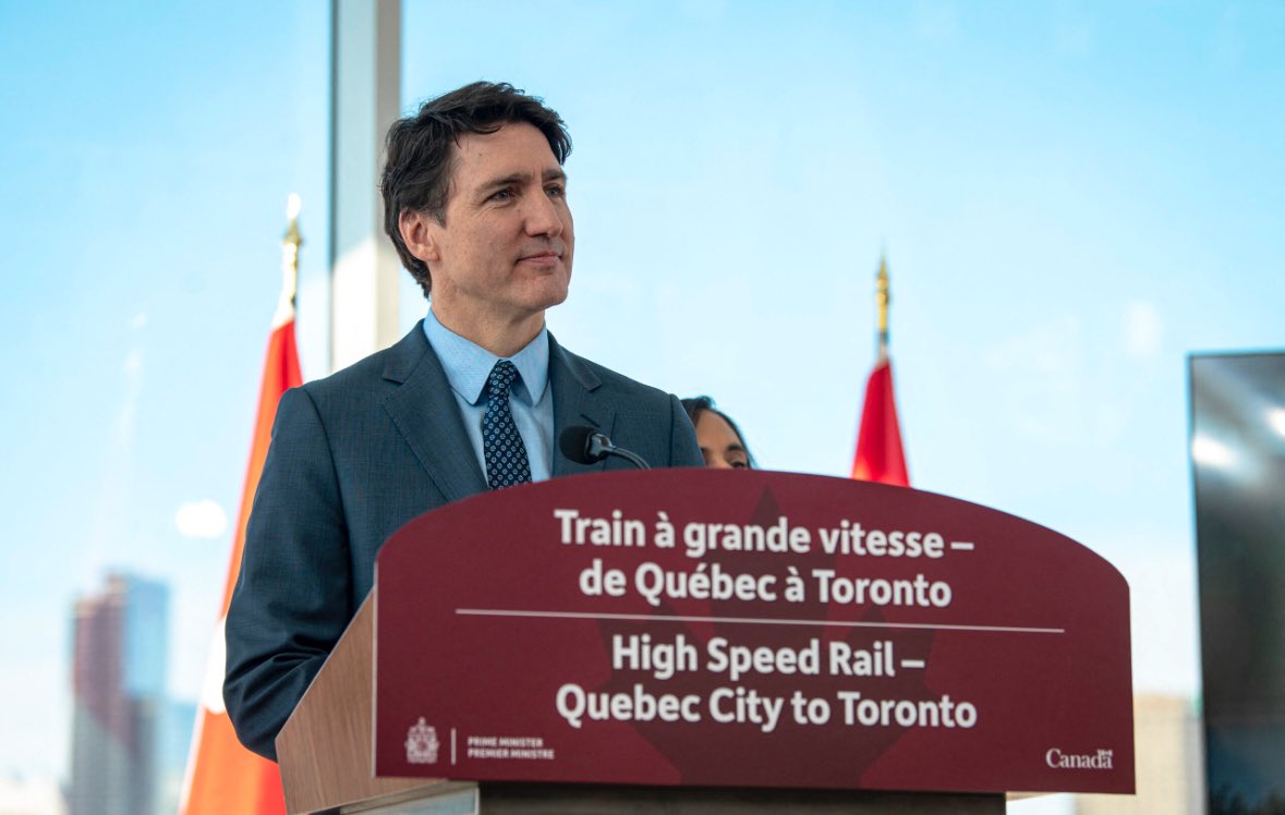 Nous avons été sélectionnés par le gouvernement canadien pour réaliser le train grande vitesse entre Québec et Toronto, en passant par Montréal. 
Avec <a href="/groupekeolis/">Keolis Group</a> @LaCDPQ Infra <a href="/atkinsrealis/">AtkinsRéalis</a> <a href="/SYSTRACANADA/">SYSTRA CANADA</a> et <a href="/AirCanada/">Air Canada</a>.
Une reconnaissance à haut niveau de notre expertise et de