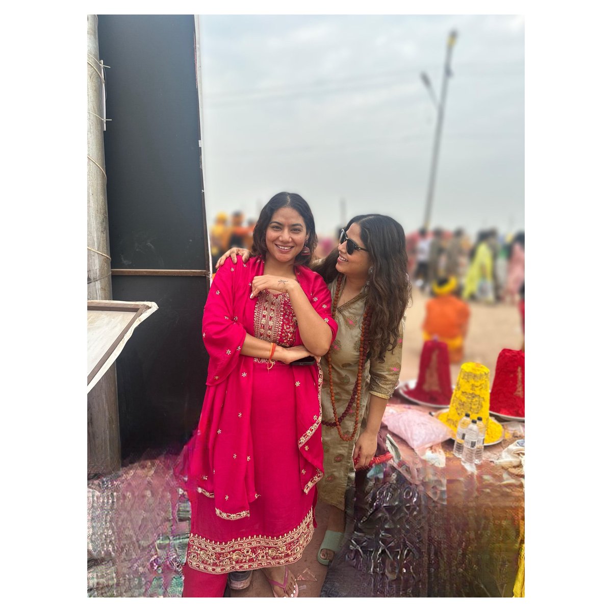 A once in a lifetime opportunity! ♥️🙏 #MahaKumbh2025 #UttarPradesh <a href="/myogiadityanath/">Yogi Adityanath</a>