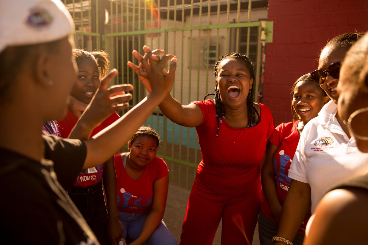 GlobalHIVPreventionCoalition (@gpcoalition) on Twitter photo Without U.S. funding and no alternative funding is secured, <a href="/UNAIDS/">UNAIDS Global</a> estimates that there would be an additional:
➡️350,000 new HIV infections in children
➡️8.7 million new HIV adult infections
➡️6.3 million AIDS-related deaths
Read more 👉hivpreventioncoalition.unaids.org/en/news/global… Without U.S. funding and no alternative funding is secured, <a href="/UNAIDS/">UNAIDS Global</a> estimates that there would be an additional:
➡️350,000 new HIV infections in children
➡️8.7 million new HIV adult infections
➡️6.3 million AIDS-related deaths
Read more 👉hivpreventioncoalition.unaids.org/en/news/global…