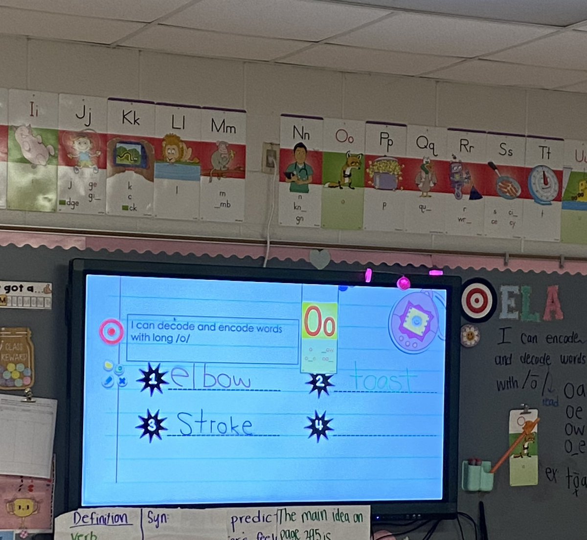 Ashley Gable, NBCT (@ashleygableedu) on Twitter photo Love the Open court sound spelling card as a scaffold for student dictation & the projected learning target. So many scaffolds to support student learning and ownership! <a href="/KaitlynMitche11/">Kaitlyn Mitchell</a>’s class! <a href="/TCBOE/">Talladega Co Schools</a> <a href="/MyraBEdwards/">Myra Edwards</a> <a href="/MunfordElem/">Munford Elementary</a> <a href="/Alabama_Reading/">ARI / The Alabama Reading Initiative, ALSDE</a> <a href="/AngieSRobinson/">Angela Robinson, Ph.D.</a> Love the Open court sound spelling card as a scaffold for student dictation & the projected learning target. So many scaffolds to support student learning and ownership! <a href="/KaitlynMitche11/">Kaitlyn Mitchell</a>’s class! <a href="/TCBOE/">Talladega Co Schools</a> <a href="/MyraBEdwards/">Myra Edwards</a> <a href="/MunfordElem/">Munford Elementary</a> <a href="/Alabama_Reading/">ARI / The Alabama Reading Initiative, ALSDE</a> <a href="/AngieSRobinson/">Angela Robinson, Ph.D.</a>