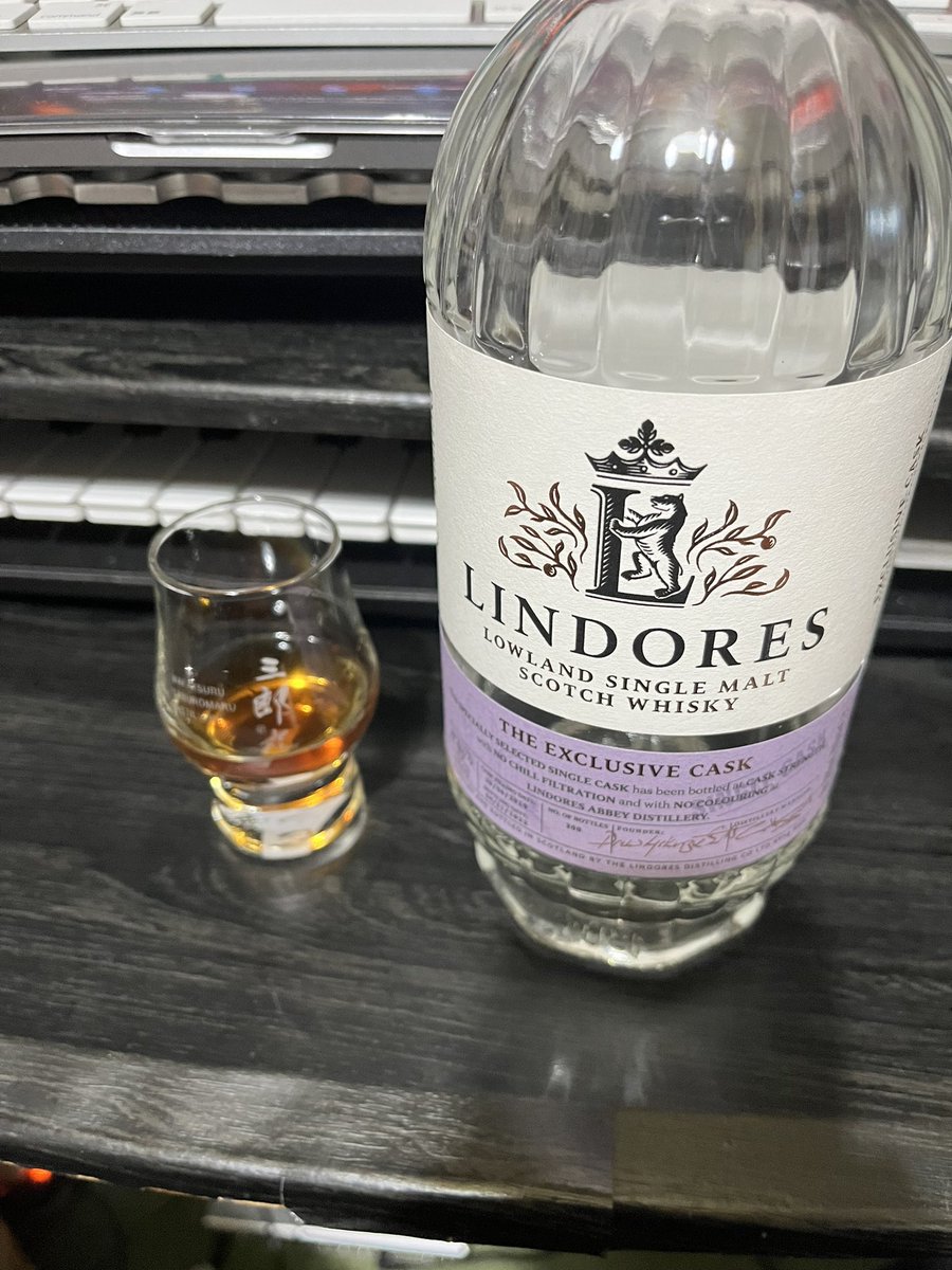先月から続いてた案件がひと段落。
いいウィスキー飲んで一区切りと思ったらお気に入りがこんだけしかなかった…
一先ずお疲れ様でした。

#lindores