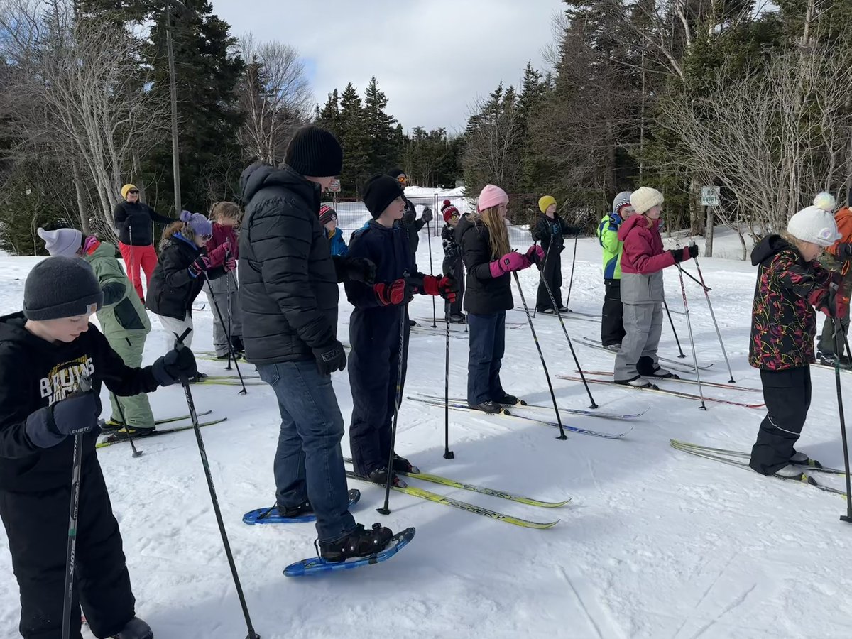 We had SO much fun yesterday at Pippy Park doing some snowshoe orienteering and cross-country skiing! Our Elementary students did amazing and we couldn’t have asked for a better day! Thanks Ms. Conway for planning this outing! ⛷️❄️ <a href="/ICSColliers/">ImmaculateConception</a> <a href="/NLSchoolsCA/">NLSchools</a>