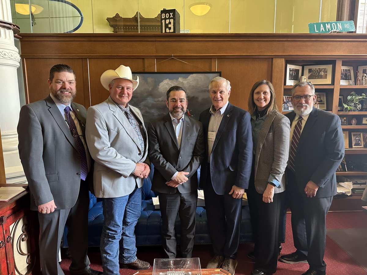 Some of our G-PISD Trustees, together with Sinton ISD Trustees, made the trip to visit legislators this week and discuss current needs for students, teachers, and staff. We encourage all to stay informed and join us in celebrating and advocating for Texas public schools! #TxED