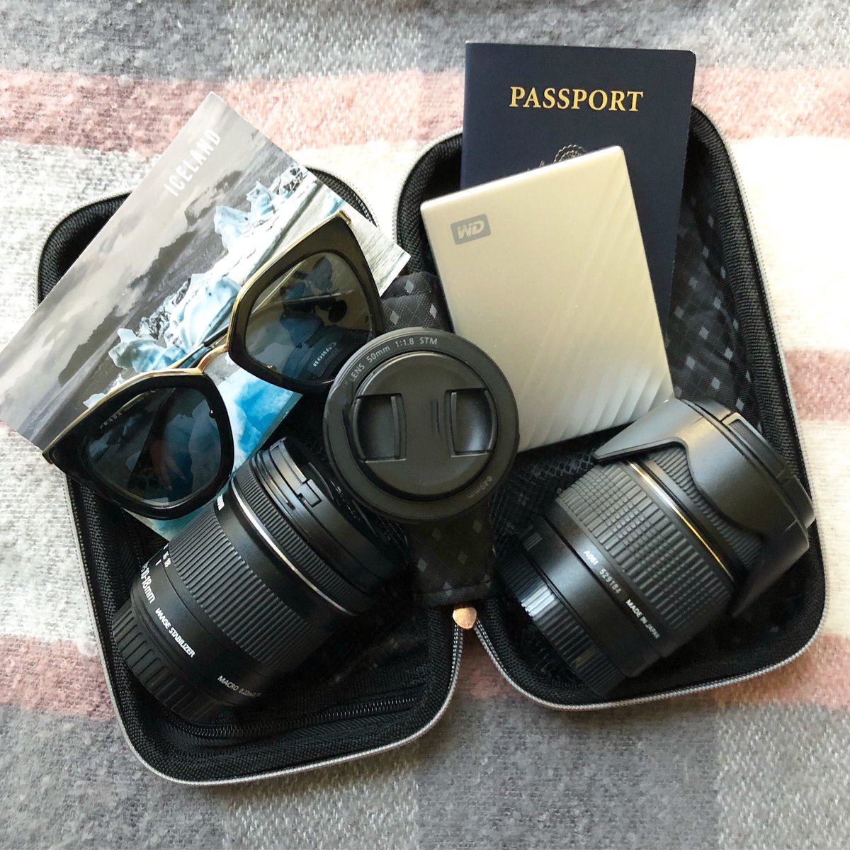 Seu companheiro ideal para explorar o mundo. Com o #MyPassport, aproveite um armazenamento portátil que cabe na sua mala e não deixa nada para trás. Leve, confiável e sempre pronto. 💾 #BackupComWD