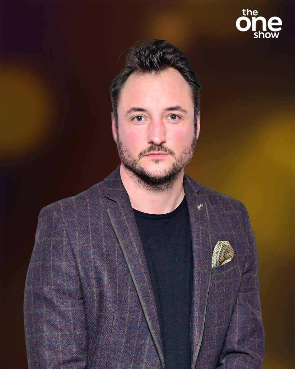 BBC The One Show (@bbctheoneshow) on Twitter photo After that explosive live episode of @BBCEastenders, James Bye - aka Martin Fowler - will be joining us on #TheOneShow on Monday evening 🙌
Do you have a question or message for James? Drop a comment below 👇 or email theoneshow@bbc.co.uk 📩 After that explosive live episode of @BBCEastenders, James Bye - aka Martin Fowler - will be joining us on #TheOneShow on Monday evening 🙌
Do you have a question or message for James? Drop a comment below 👇 or email theoneshow@bbc.co.uk 📩