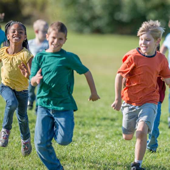 OsbornAC's tweet photo. Enjoy your spring break with Spring Break Camps! They can enjoy a week focused on wilderness survival skills, learning to sew, or a more generalized camp with spring-themed arts, crafts, outdoor sports, and field games! ☀ https://t.co/Euwwb6oJc1 https://t.co/l2o5BOz1VA