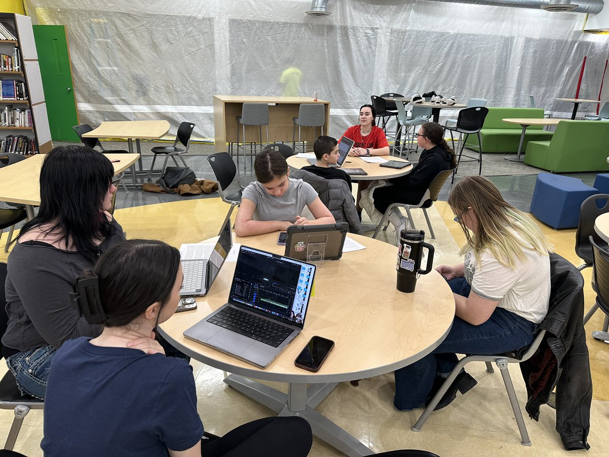 mcperry705's tweet image. 🎉Creativity knows no age! Elementary and high school students team up to bring stories to life through animation using StoryMaker - blending imagination, technology, and collaboration. 💻#StudentCreativity #FutureAnimators