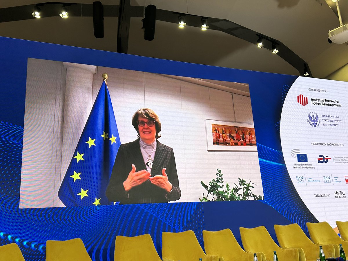 As <a href="/WHOPoland/">WHO Poland</a> Rep glad to join discussions on #Health #Security4Future under @Poland25EU. My keynote on policy action on novel-tobacco, unhealthy food marketing, alcohol, mental health. Beyond focus on individuals to political economic system!⚖️investment in prevention-treatment.