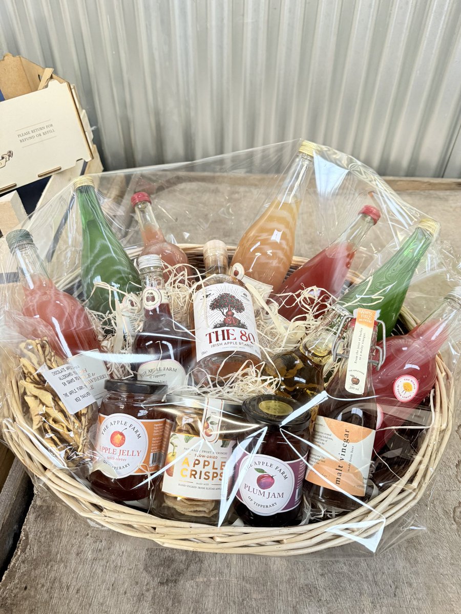 Neven Maguire (@nevenmaguire) on Twitter photo What a brilliant place to visit <a href="/theapplefarmer/">Cornelius Traas @theapplefarmer@mastodon.ie</a> thank you conn and all your team we are so proud to use your amazing apple juice in <a href="/macneanhouse/">MacNean House & Restaurant</a> thank you ๐ What a brilliant place to visit <a href="/theapplefarmer/">Cornelius Traas @theapplefarmer@mastodon.ie</a> thank you conn and all your team we are so proud to use your amazing apple juice in <a href="/macneanhouse/">MacNean House & Restaurant</a> thank you ๐