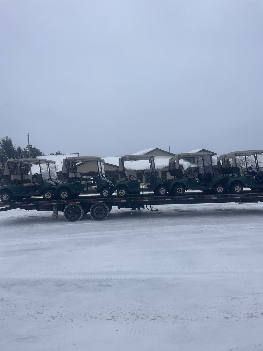 The fleet got younger today 😍 always a good day when <a href="/MTEequipment/">MTE Equipment Solutions</a> drops by #TGIF