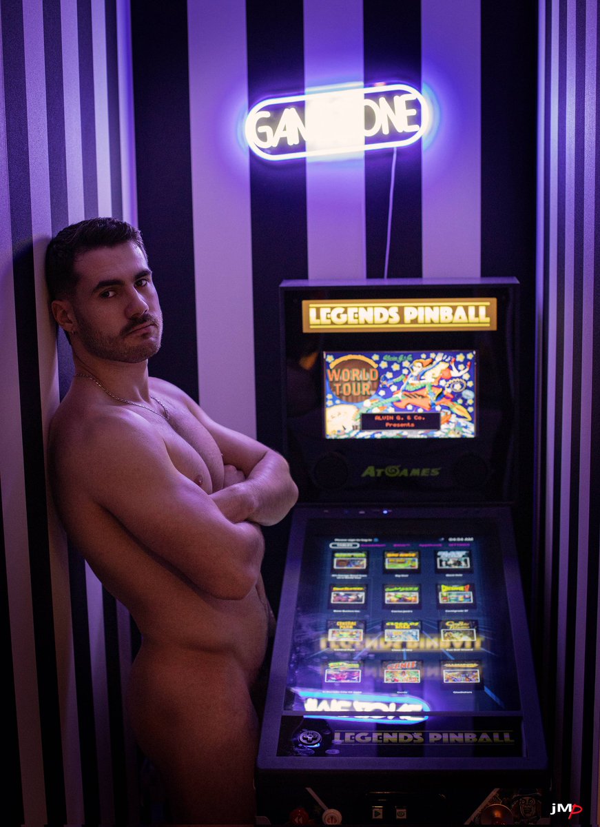 picturebyjmp's tweet photo. Pinball time @canaill0u 
#pinball #neon #nude https://t.co/OwaGoqnrKO