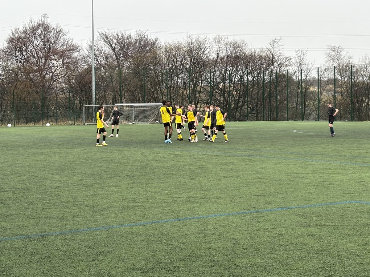 Trinity HS PE (@sl_ths_pe) on Twitter photo U14โs RESULT | โฝ๏ธ
๐๐๐๐๐๐ฅ๐ฉ๐๐๐ ๐ญ-๐ฑ ๐ง๐ฅ๐๐ก๐๐ง๐ฌ ๐๐ฆ
Monumental performance tonight sees our S2 lot through to the Quarter Finals of the Scottish Cup!!! ๐ฑ๐๐ฝ
What a team these boys are โค๏ธ
Scorers:
Devlin โฝ๏ธโฝ๏ธโฝ๏ธ
OโHara ๐โฝ๏ธ
MOTM:
Kaden Reilly ๐ฎโ๐จ๐ช๐ฝ
#THSBallers U14โs RESULT | โฝ๏ธ
๐๐๐๐๐๐ฅ๐ฉ๐๐๐ ๐ญ-๐ฑ ๐ง๐ฅ๐๐ก๐๐ง๐ฌ ๐๐ฆ
Monumental performance tonight sees our S2 lot through to the Quarter Finals of the Scottish Cup!!! ๐ฑ๐๐ฝ
What a team these boys are โค๏ธ
Scorers:
Devlin โฝ๏ธโฝ๏ธโฝ๏ธ
OโHara ๐โฝ๏ธ
MOTM:
Kaden Reilly ๐ฎโ๐จ๐ช๐ฝ
#THSBallers
