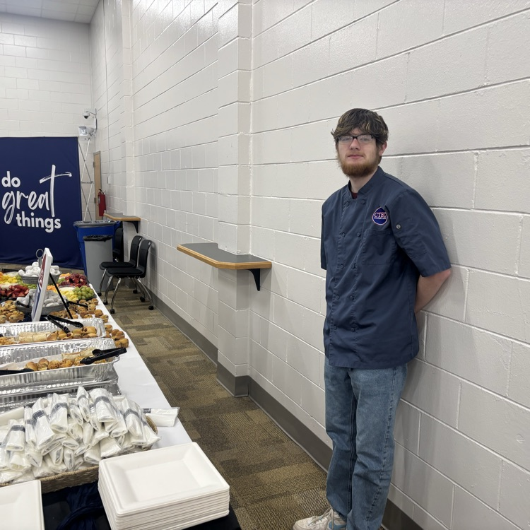 SCSCTEC's tweet photo. Students from CTEC's Culinary, Plumbing, & Robotics classes participated in Shelby County Schools Showcase of Schools on today! #Pathways2Success #CTEC https://t.co/UJxox4XDMh