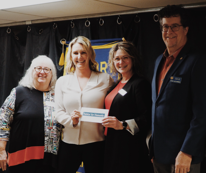 We're so grateful to the Rotary Club of Grimsby for selecting Habitat Niagara as one of the recipients from their <a href="/GrimsbyFOT/">Fantasy of Trees Grimsby</a> fundraiser! 🎄✨

You're helping to build homes for families in our community, thank you 💕🙏

[Fantasy of Trees photo]