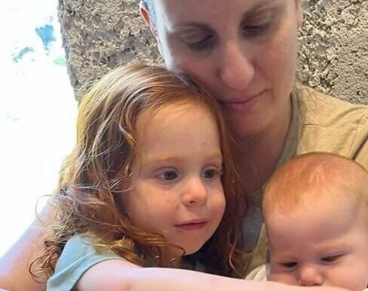 Sarah Cohen-Fantl (@sarahfantl) on Twitter photo Noch nie war es so schwer und so wichtig, zu berichten. Mein Brief an Shiri Bibas in der <a href="/JuedischeOnline/">Jüdische Allgemeine</a>:
juedische-allgemeine.de/meinung/shiri-… Noch nie war es so schwer und so wichtig, zu berichten. Mein Brief an Shiri Bibas in der <a href="/JuedischeOnline/">Jüdische Allgemeine</a>:
juedische-allgemeine.de/meinung/shiri-…