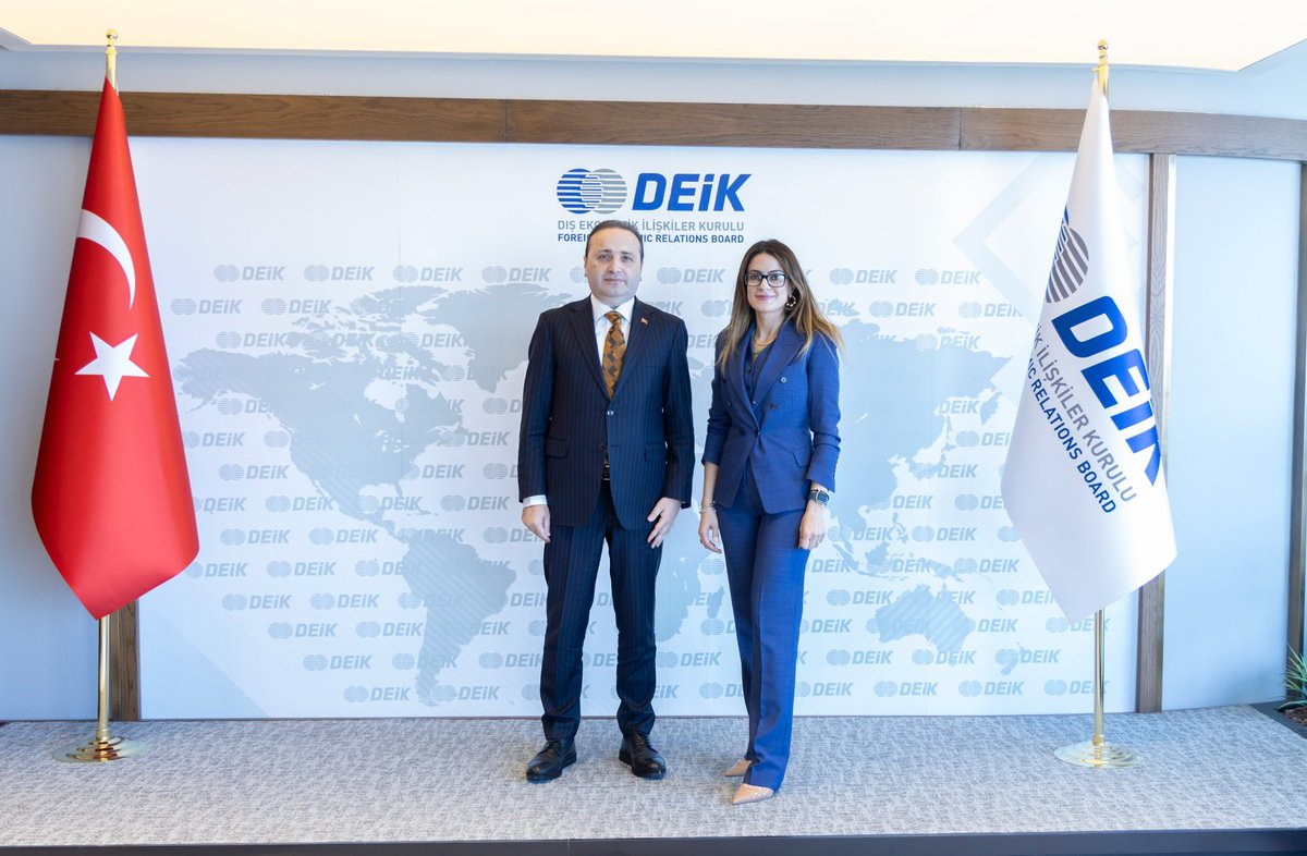 Yurt Dışı Yatırımlar İş Konseyimiz, <a href="/kubraorakcioglu/">Kubra Orakcioglu Kazan</a> başkanlığında, <a href="/ticaret/">T.C. Ticaret Bakanlığı</a> Bakan Yardımcımız <a href="/mustuzcu/">Mustafa Tuzcu</a> ile toplantı gerçekleştirdi.

Toplantıda, Türk firmaların yurt dışındaki yatırımları ve küresel alanda yapılan yatırımlardaki değişimler ele alındı.

#İşimizTicariDiplomasi