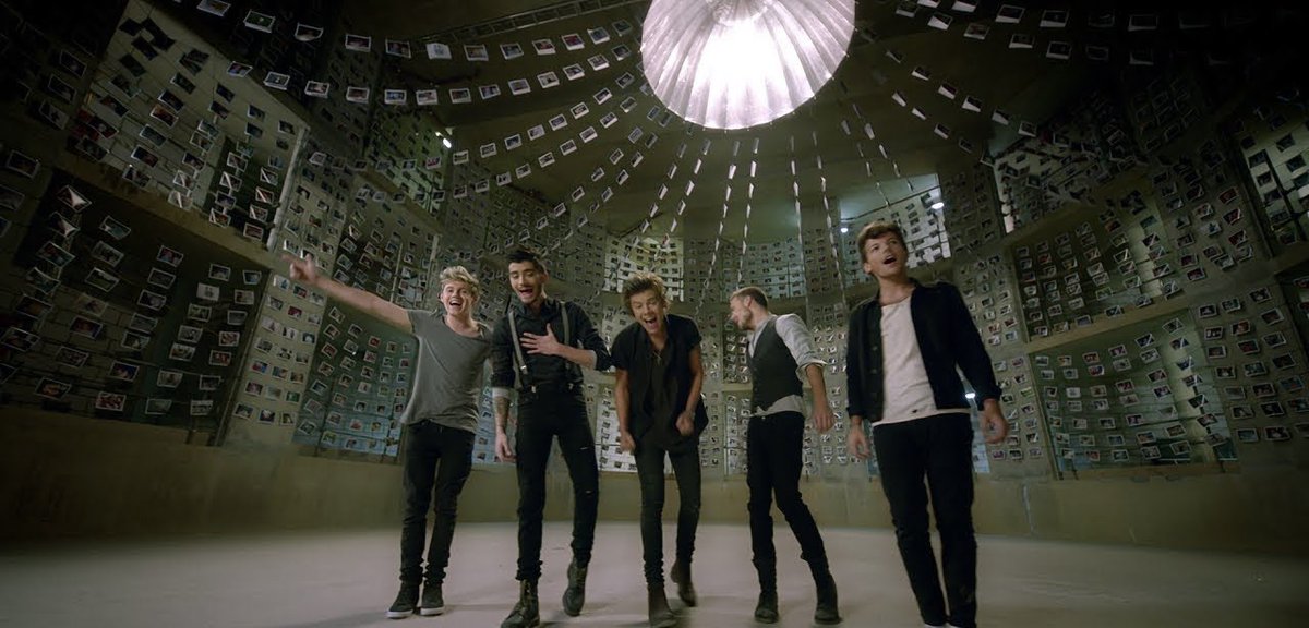 PopCrave's tweet photo. “Story of My Life” by One Direction re-enters the global Spotify chart at #196 with 1.188 million streams. https://t.co/0WS6kNDNyS