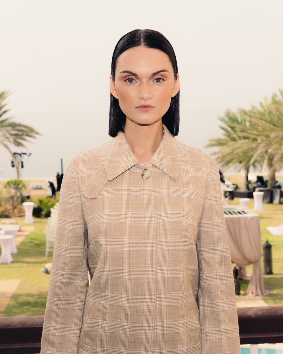 Triona (@trionadesign) on Twitter photo A moment of Coastal Awakening at the Irish Embassy in Abu Dhabi. 
Image by Christian Tierney 📸 A moment of Coastal Awakening at the Irish Embassy in Abu Dhabi. 
Image by Christian Tierney 📸