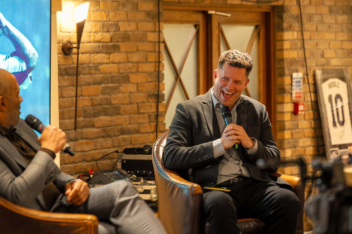 Mark Williams tweet media