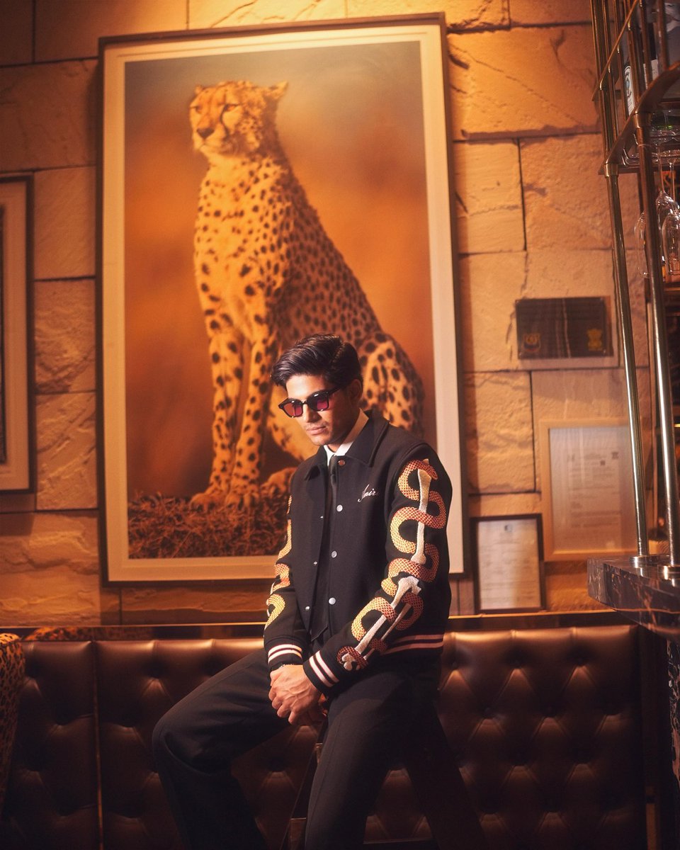 ShubmanGill's tweet photo. Connected 🐆🌙 https://t.co/nVSf01h5lo