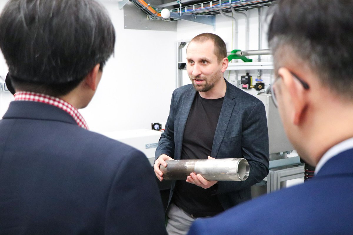 HiLASE (@hilasecentre) on Twitter photo 🤝We were honored to welcome a distinguished delegation from <a href="/TASA_Taiwan/">Taiwan Space Agency (TASA)</a>, its partners, and <a href="/min_dopravy/">Ministerstvo dopravy</a> to the HiLASE Centre. This visit marked an exciting step towards deeper cooperation in advanced laser technologies for space applications!
➡️ hilase.cz/en/tasa/ 🤝We were honored to welcome a distinguished delegation from <a href="/TASA_Taiwan/">Taiwan Space Agency (TASA)</a>, its partners, and <a href="/min_dopravy/">Ministerstvo dopravy</a> to the HiLASE Centre. This visit marked an exciting step towards deeper cooperation in advanced laser technologies for space applications!
➡️ hilase.cz/en/tasa/