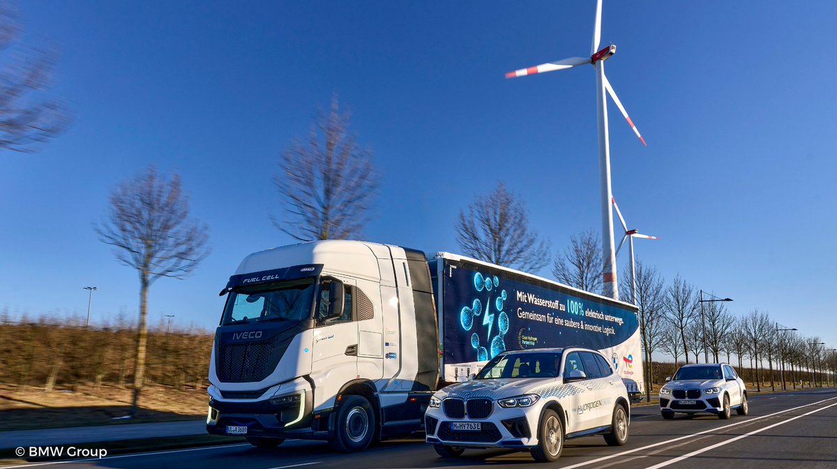 H2Haul (@h2haul) on Twitter photo 📢#H2Haul brings exciting news on #H2 #heavyduty transport!
On 20.02.25 <a href="/ivecogroup_/">Iveco Group</a> delivered 2 IVECO S-eWay #FuelCell #heavydutytrucks to <a href="/BMWGroup/">BMW Group</a>
Find all the details about this groundbreaking milestone for #H2powered #trucks at⤵️h2haul.eu/iveco-delivers…
<a href="/CleanHydrogenEU/">Clean Hydrogen Partnership</a> 📢#H2Haul brings exciting news on #H2 #heavyduty transport!
On 20.02.25 <a href="/ivecogroup_/">Iveco Group</a> delivered 2 IVECO S-eWay #FuelCell #heavydutytrucks to <a href="/BMWGroup/">BMW Group</a>
Find all the details about this groundbreaking milestone for #H2powered #trucks at⤵️h2haul.eu/iveco-delivers…
<a href="/CleanHydrogenEU/">Clean Hydrogen Partnership</a>