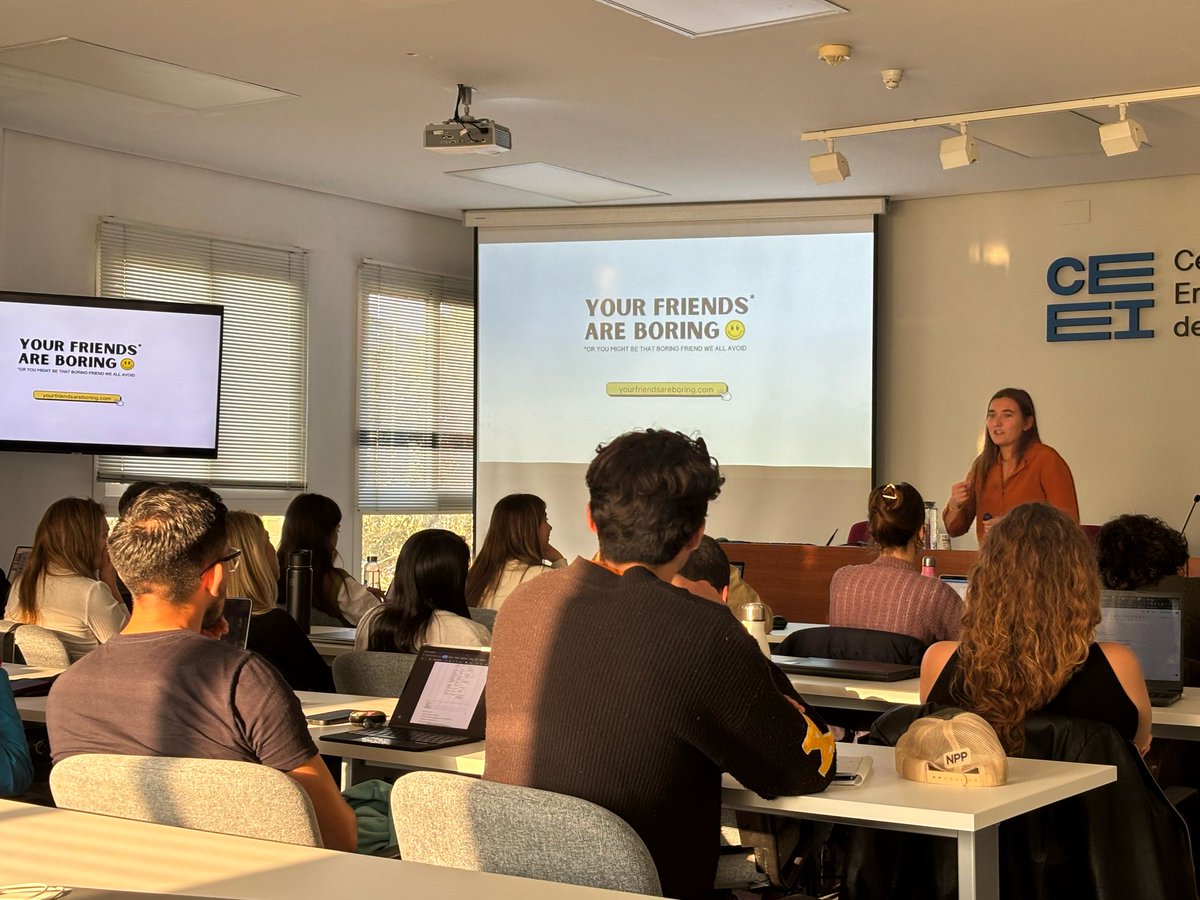 ceeivalencia's tweet photo. Magnifica presentación de las #EmpresasCEEI AnimalIA, Yourfriendsareboring, @protoQSAR  y Mangaland en la visita del Master en creación y gestión de #empresasinnovadoras de la @uv_eg.

¡Una motivación estupenda para futuros emprendedores y emprendoras! 🤗 https://t.co/Ou4jNw4NjA