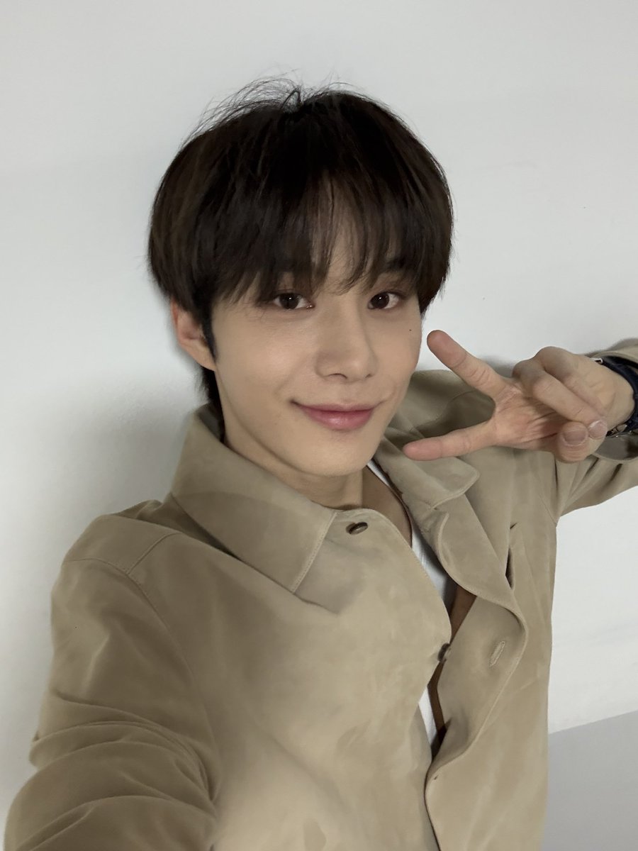 jungwoo tweet media