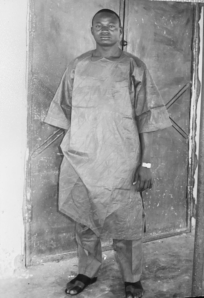 _wiselic_'s tweet image. Fuck🖕🏼all this haters, they just want to see me cry!
But I Promise Amma come for u all!!🖤🪖👹👿

#new #world #star #miss #you #father 💔❤️‍🩹