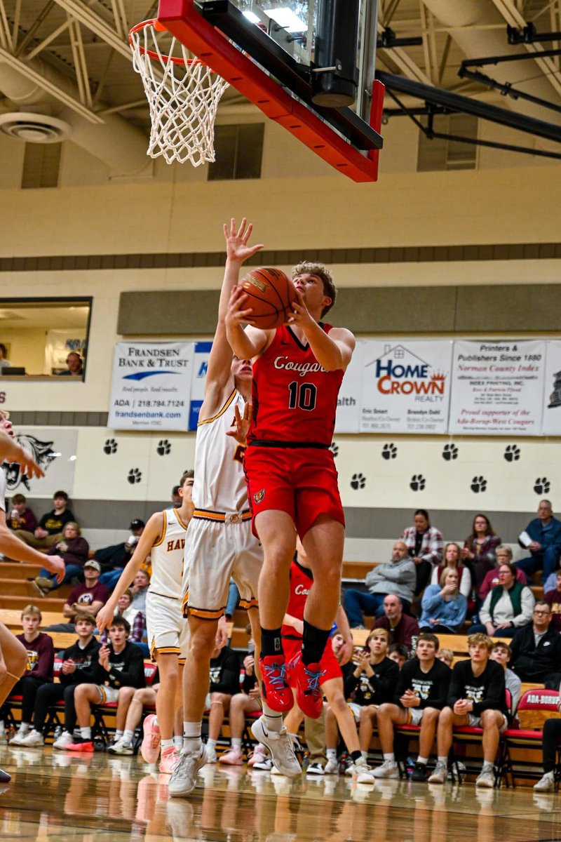 ABW boys basketball improves to 20-5 with a win at home against Hawley 80-62!! Another balanced attack as all 5 starters were in double figures!! 

Austin McCraven 22 pts
Brody Menge 17 pts
Mason Larson 15 pts
Cadyn Dahl 14 pts
Anders Tinjum 10 pts