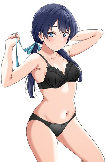 さやかちゃんに黒の下着を😌😌😌😌 