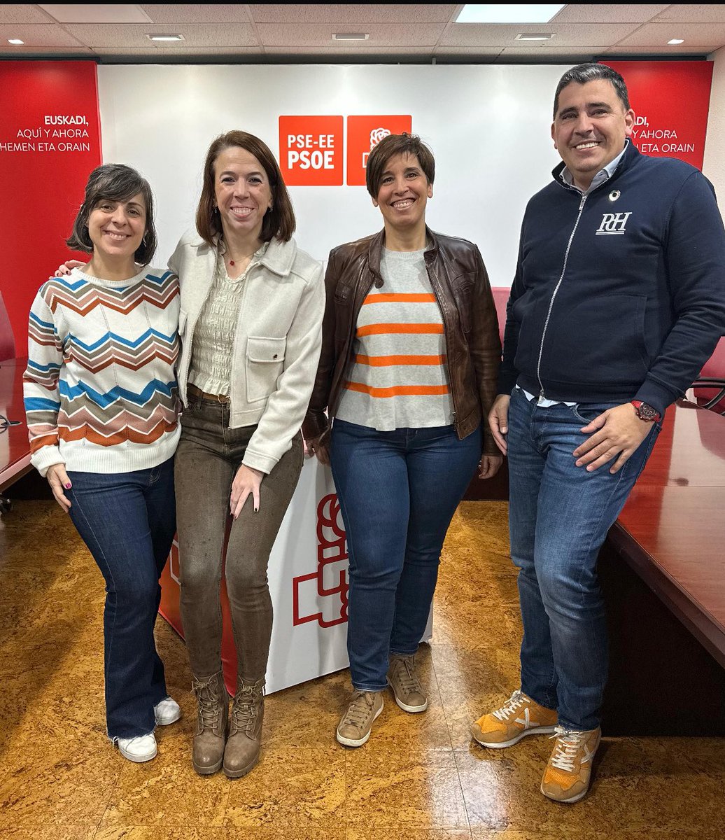 Daniel Senderos/♥️ (@danielsenderos) on Twitter photo Reunión de trabajo junto <a href="/SomaloPao/">Paula Somalo (Pao)</a>, <a href="/UNetxea/">UN Etxea</a> y <a href="/BermeoTuna/">Bermeo Tuna World Capital</a> para impulsar la #Agenda2030 y sus #17ODS en Euskadi, así como trabajar para lograr la triple sostenibilidad en el sector pesquero, la económica, la medioambiental y la social.
#EuskadiNuestraPrioridad Reunión de trabajo junto <a href="/SomaloPao/">Paula Somalo (Pao)</a>, <a href="/UNetxea/">UN Etxea</a> y <a href="/BermeoTuna/">Bermeo Tuna World Capital</a> para impulsar la #Agenda2030 y sus #17ODS en Euskadi, así como trabajar para lograr la triple sostenibilidad en el sector pesquero, la económica, la medioambiental y la social.
#EuskadiNuestraPrioridad