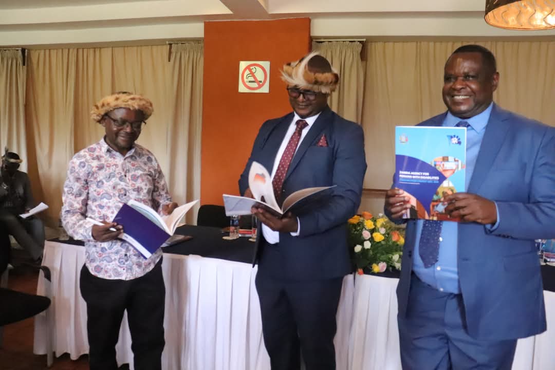 ZAPD_HQ's tweet image. 📌ZAPD Communication Strategy Launch in Chipata.

✅The document goes beyond communication; it reflects our commitment to ensuring that every person, regardless of ability, has a voice, a platform, and access to the information they need to thrive.