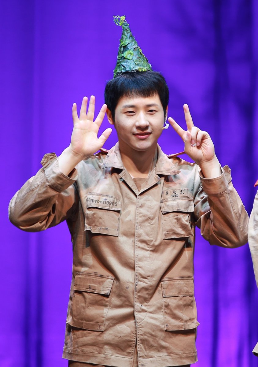 250220 #여신님이보고계셔

그대가 보시기에 참 예쁘구나 여기게
그대가 보시기에 참 기특하게 느끼게

#B1A4 #CNU #오랜만이야