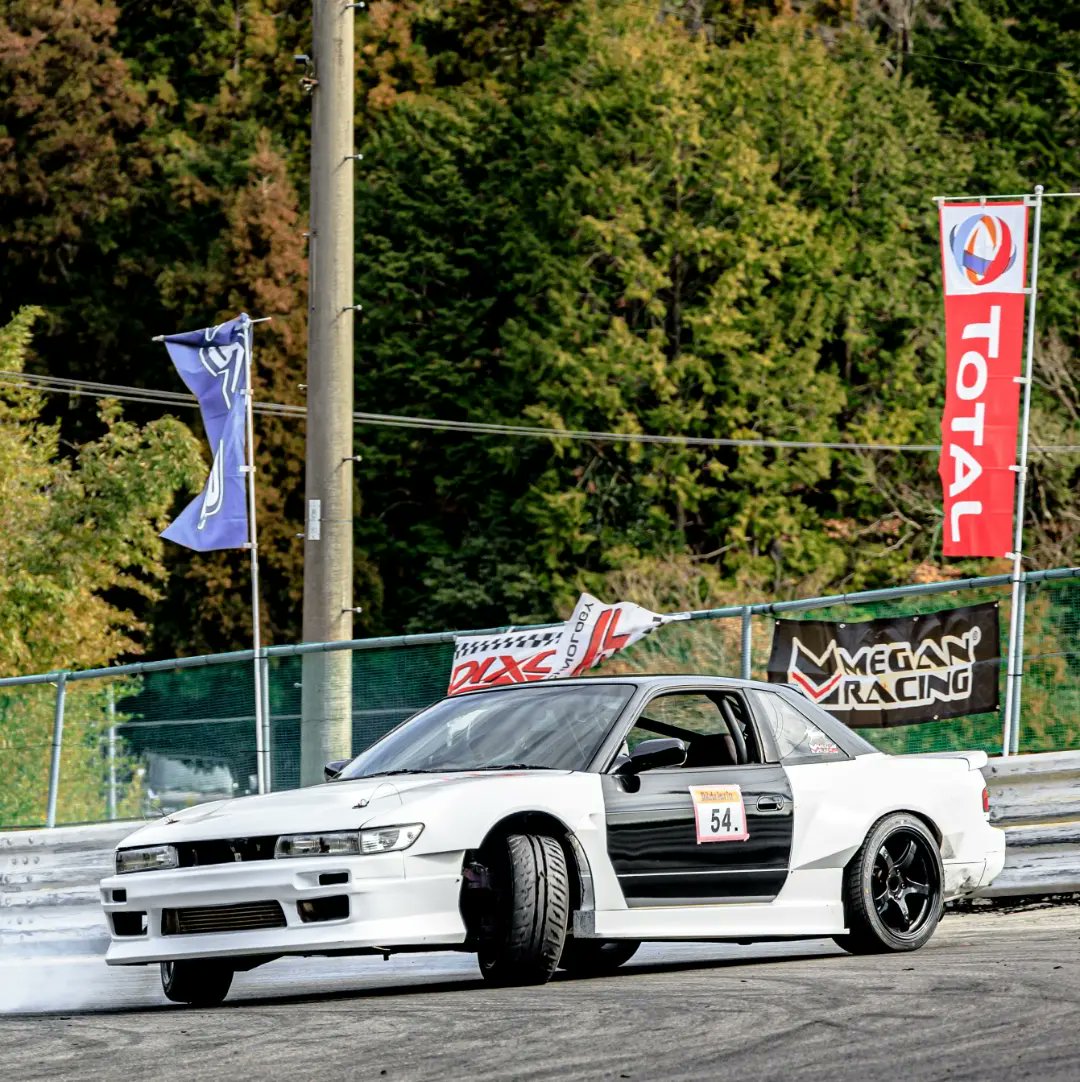 毎月第四土曜日は徳島カートランドにてナイター走行会(19時～22時20分)！⁡⁡⁡

ギャラリーだけでも大歓迎なので皆さん遊びに来て下さい♪⁡
⁡⁡
⁡#徳島カートランド⁡
⁡#ナイター走行会
#caradjustuk