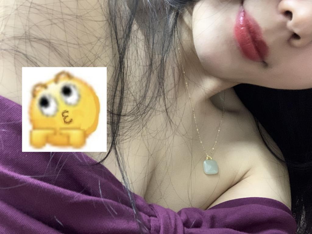 很喜欢我的新口红