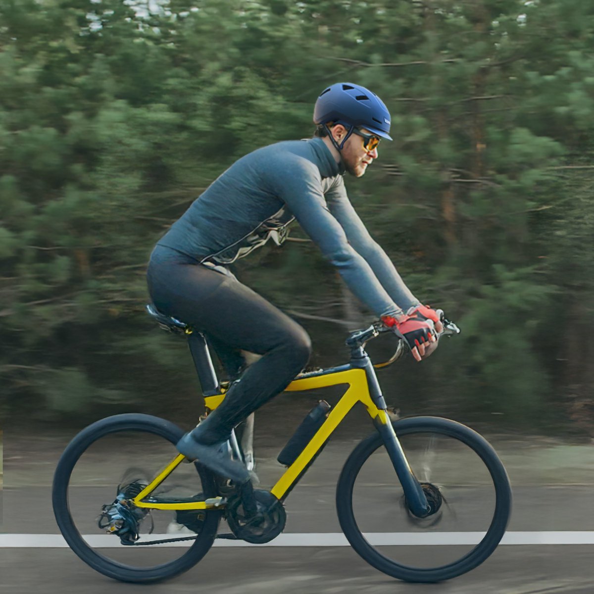 XnitoShop's tweet image. Unlock the thrill of the ride with #XnitoHelmet 🛡️🚴‍♂️. From city streets to uncharted paths, redefine what it means to cycle. #AdventureUnleashed #CycleBoldly #RideRevolution