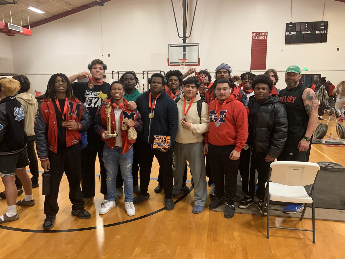 HokaHeyAthleticPerformamce tweet media