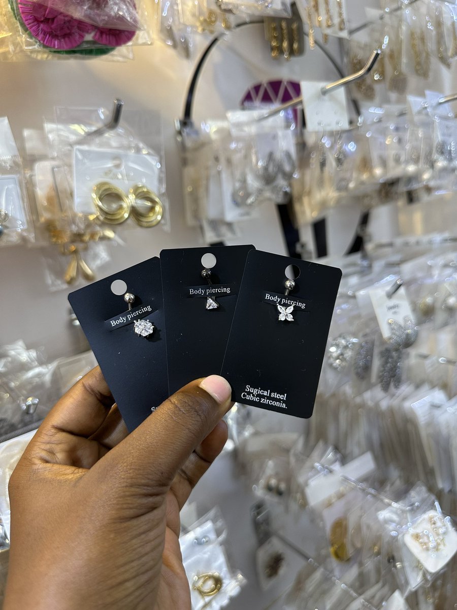 Belly button stainless pins available at only 20k📌
call/WhatsApp: 0781527652
Kooki tower level 7 shop 706C