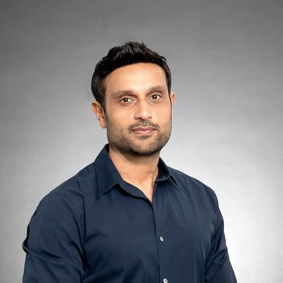 Rhaasty__Boi's tweet photo. Riot Games CEO Dylan Jadeja reportedly considering the idea of killing himself.

(Source: @Dexerto) https://t.co/TuK2DKBR37
