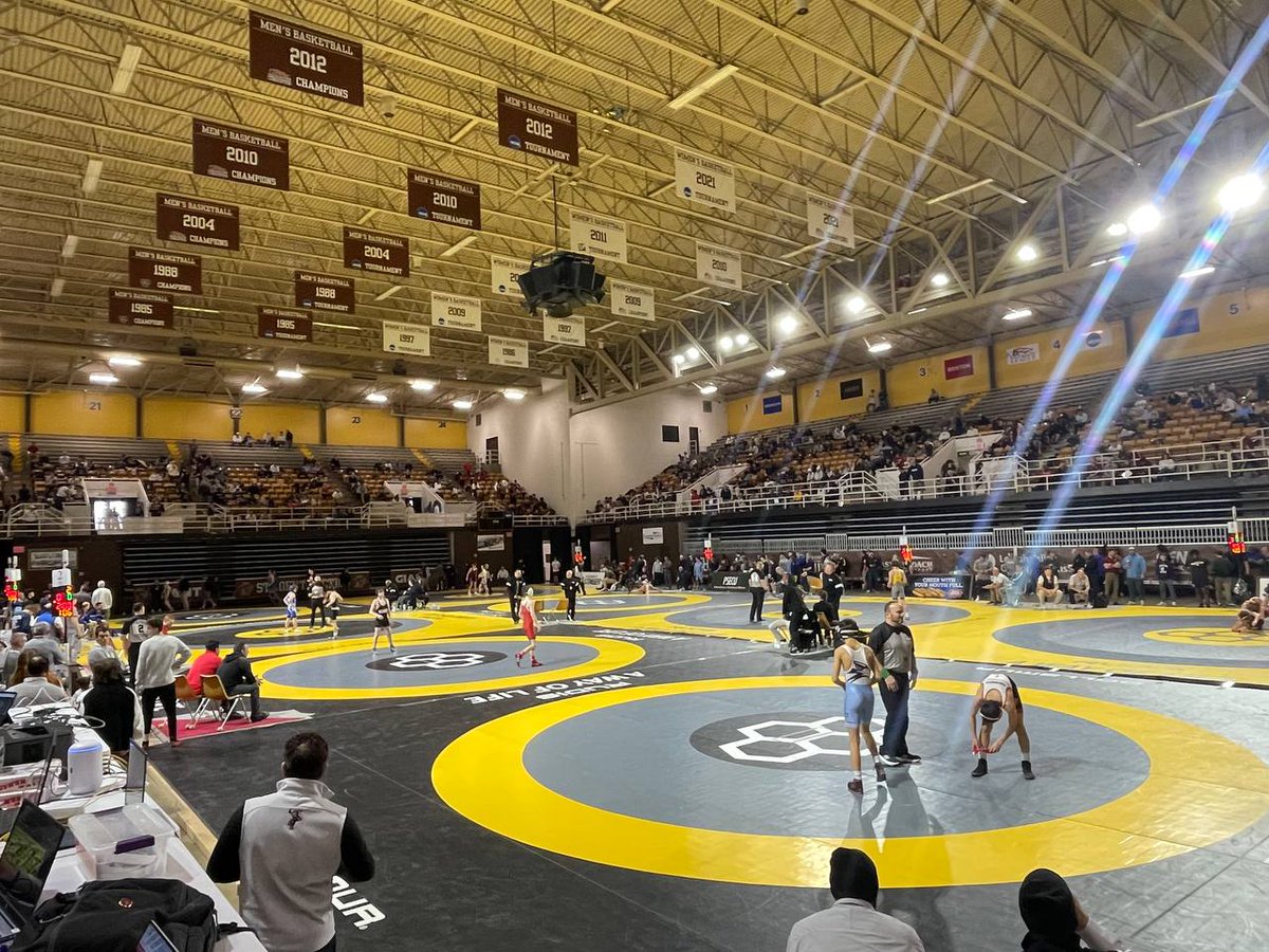 Action just underway at the 90th running of the National Prep Wrestling Championships!