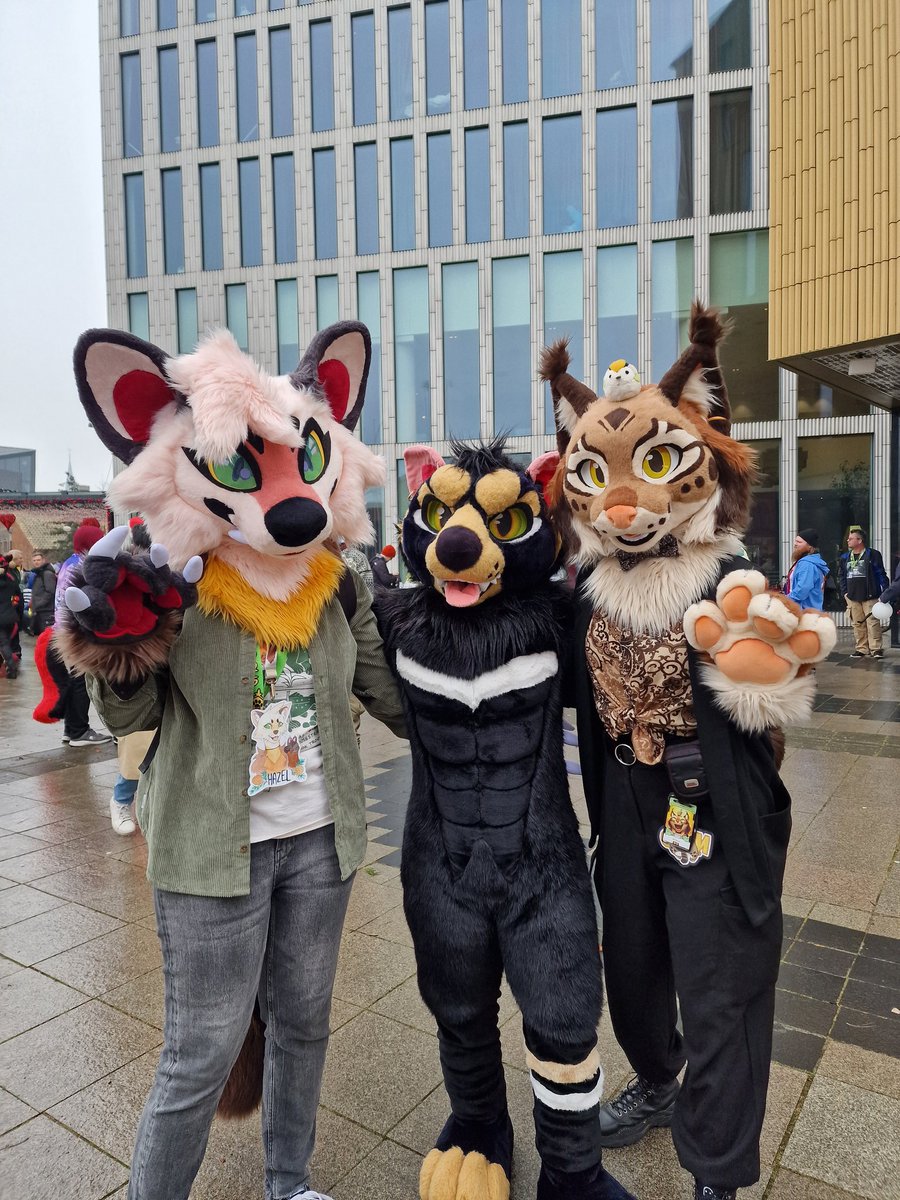 <a href="/Nihilusion/">Roos✨</a> a wild <a href="/Lynxsagna/">Nord 🐥💛 // 🔥💜</a> joined 🐾