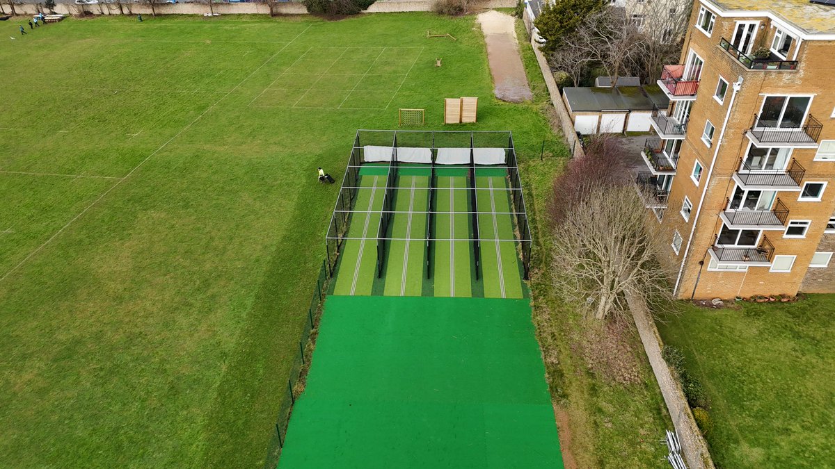 Huge sustainable facility complete: Raising the game at CNCS! ⚽🏉
 
Blakedown Sport &amp; Play is proud to have delivered a multi-faceted facility designed for excellence and sustainability for Cardinal Newman Catholic School, Brighton.

For more info Visit: 
linkedin.com/feed/update/ur…